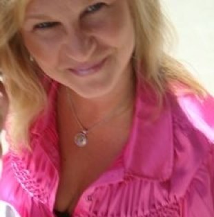 chrystal14's profile picture. I love the internet, its made my life fantastic!