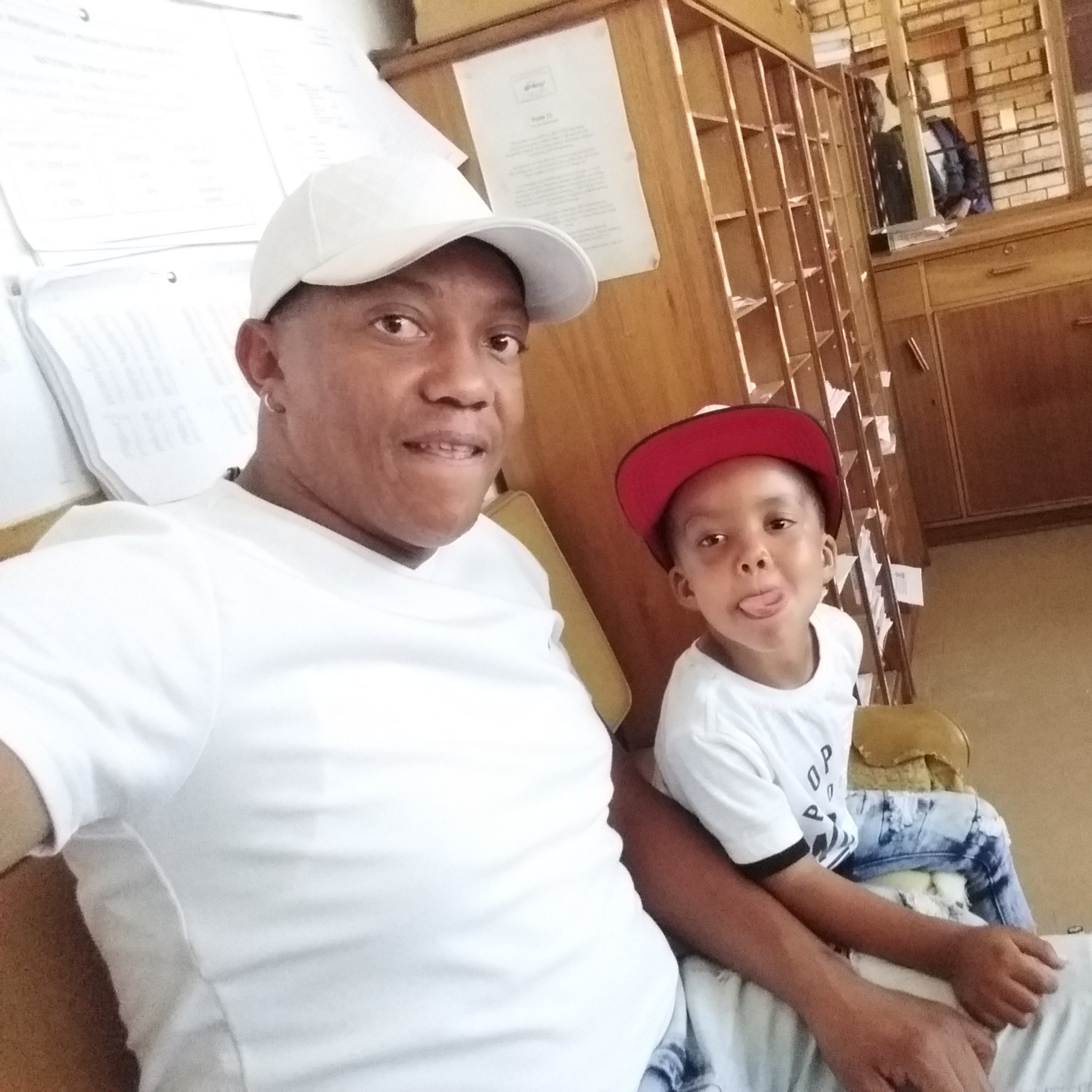 Tshehla02's profile picture. Educator, Conductor, Adjudicator, Coach, Singer- Classic Musician
 Study with NWU PUKKE - B.A Music and Society, Originally from Bloemfontein.

Educator