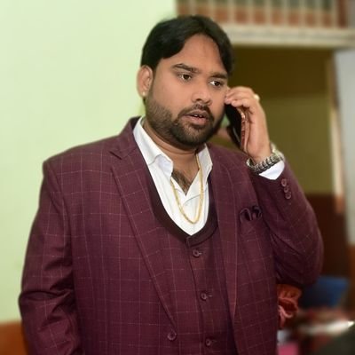 Hello Friends, I am Sujeet. I m very Kool n Calm by nature. But my attitude will always be based on how you treat me.