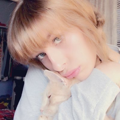 AmberKeefe4's profile picture. 