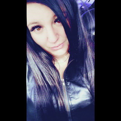 MelieeSelica's profile picture. Underestimate me. That'll be fun.