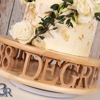 We create beautiful personalised, rotating display stands, with lights. The perfect finishing touch to your #wedding #cake or #events based in #Scotland