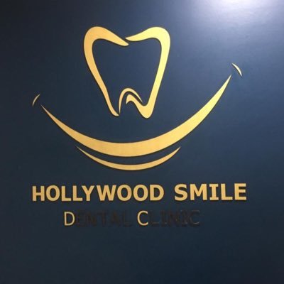 🦷dental clinic 🦷 brush. smile. shine       ‏العياده بعد دكرنس ب ١٠دقايق عماره الاطباء عند الموقف