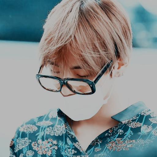 ❛ Bluebells on the duvet,⠀⠀⠀⠀ ⠀⠀⠀⠀⠀⠀
⠀⠀⠀⠀And a heart filled with you. ❜ ⠀⠀⠀⠀⠀ ⠀⠀⠀⠀⠀⠀ ⠀❁ — @RefulgentSoul. 14.02.18.