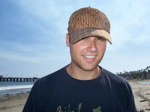 AdamDesCombes's profile picture. 