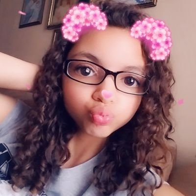 RitzcrackerThe's profile picture. hi 😊💖