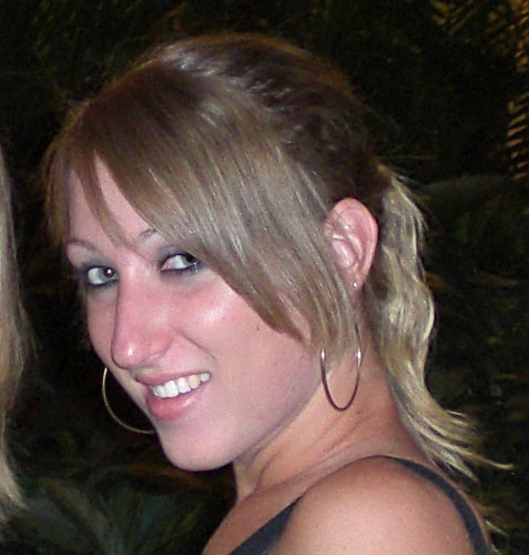 Yvette_'s profile picture. 