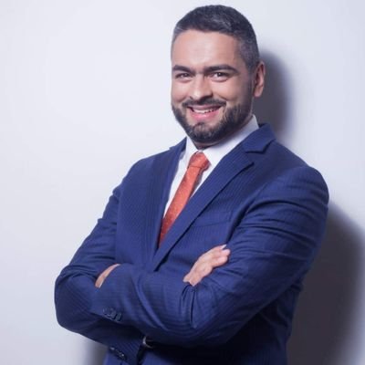 QS Professional Services - Director for Latin America. In love with diversity. Father of three puppies.