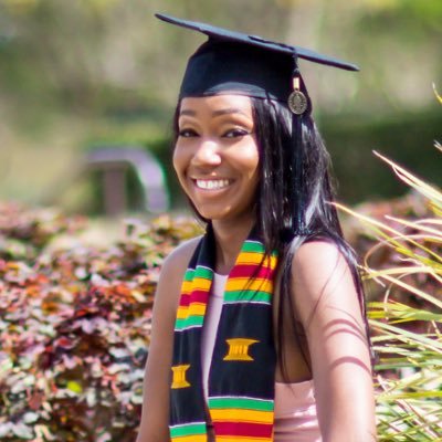 Deanna Rena. SHSUAlumna. we walk by faith not by sight 2 Cor 5:7 .Future Family Counselor 👩🏽💼 That’s my Goddaughter 😌.