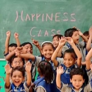 We bring you stories and experiences from daily 40 min Happiness Classes, being taken by 8 Lakh students in 20,000 classrooms in 1000+ Delhi Govt Schools.