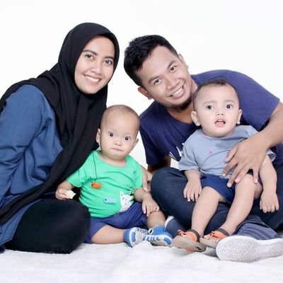 endanakaL's profile picture. 