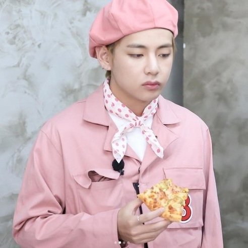 yssssaaaa_'s profile picture. Love is nothing stronger
Than a boy with luv