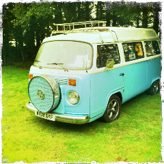 ahvjohnson's profile picture. blah blah blah