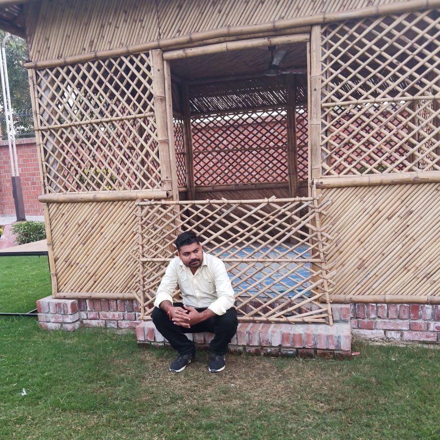 shubham77280967's profile picture. 