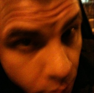 R_Jonny's profile picture. 