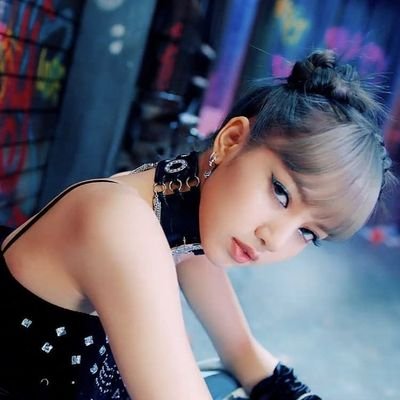 (1997) lalalisa rapper in blackpink,maknae, #roleplayer 
fambest? chat