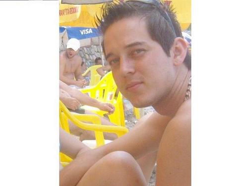 lenatinho's profile picture. 