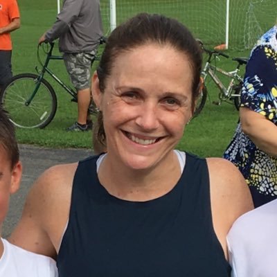 Middle Child, Red Sox, LFC, Peppermint & PB. New Yorker in London. Runner, Marketing/Comms @m2clubUK, aunt to #Great8, #TeamARUK,