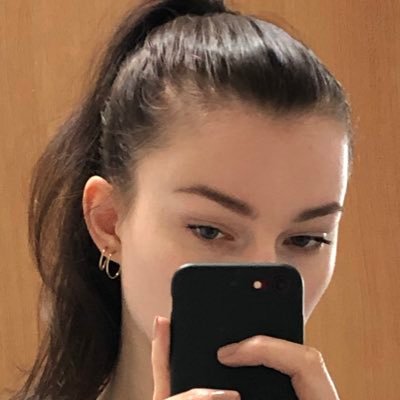 alina_tuz's profile picture. hello it’s me