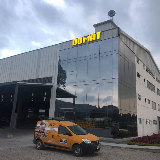 Plantas Dosificadoras, mezcladoras y equipos complementarios para la producción de concreto.