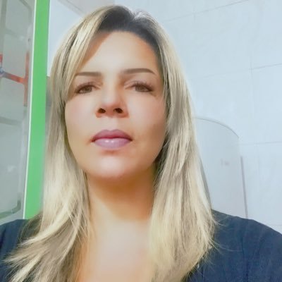 Nicolerezende19 Profile Picture