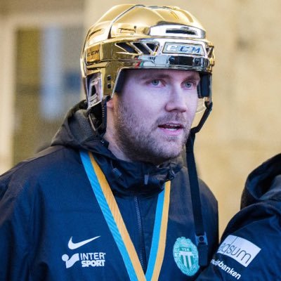 wiberg021's profile picture. Familjefar, Bandytok , Förbundskapten för Damlandslaget. Brinner för Svenskt trav och travsport i allmänhet, glad ägare och uppfödare till fina kusar!