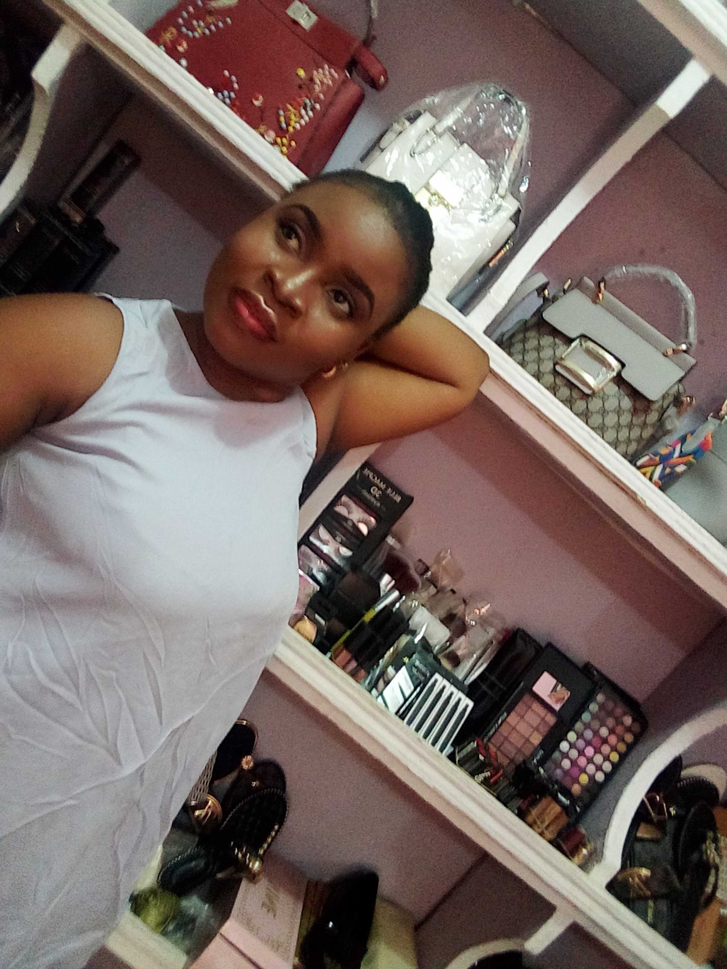 B9c38433155's profile picture. 