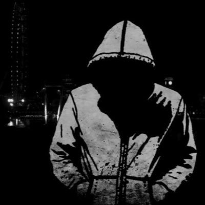 hdjdjdhdjdhh's profile picture. عيوب الجسم يسترها متر قماش...لكن عيوب الفكر يكشفها اول نقاش🤓