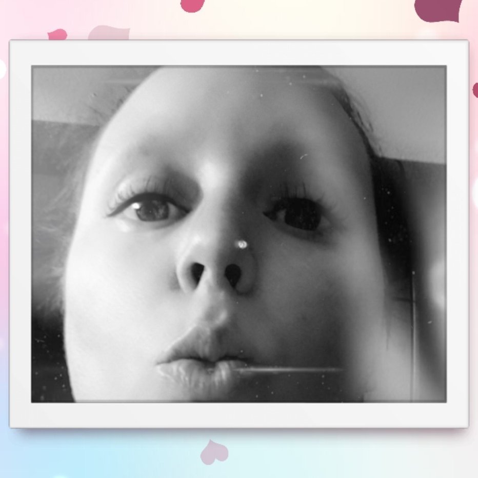 vintagemuse1's profile picture. All work and no play makes life so DULL!
