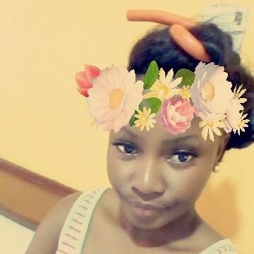 Simple and strange... Ready to make crazy reasonable friends..crazy fashion manipulator....
your cake-queen...
standout model..