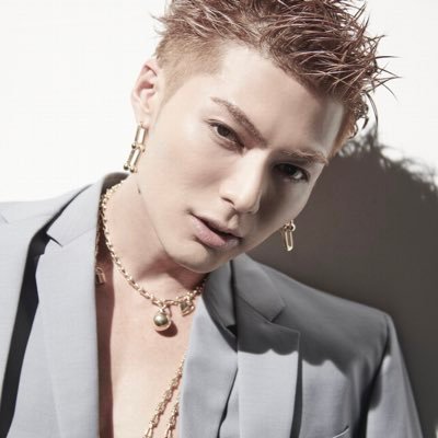 EXILE SHOKICHI Official twitter Official mobile site https://t.co/e4WWF7RYkv Official web site https://t.co/N334k7EC3H