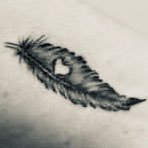 Loulou_2610's profile picture. 