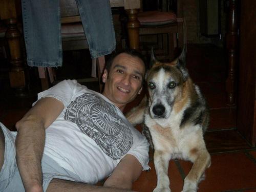 danielrobutti's profile picture. Productor de Espectáculos. Egresado del ISER como Productor de Radio y TV. Productor de Falete en la Argentina. Licenciado en Transporte Marítimo. Buenos Aires