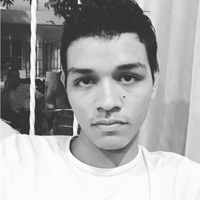 romoralesh's profile picture. Siempre mal...