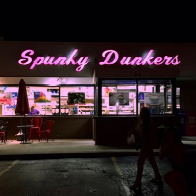 There's 🍩's and there's #SpunkyDunkers. Donuts & ridiculously good coffee made fresh daily for 30+ years and counting. Open 24/7 - Are you here yet?
