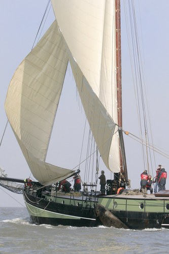 Zeilen en teambuilding zijn onlosmakelijk met elkaar verbonden. Voor bedrijven organiseren wij het gehele jaar door de mooiste zeilreizen van de Wereld