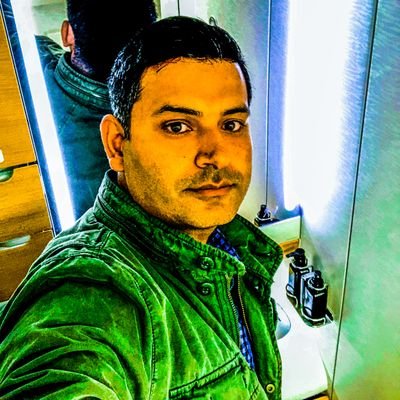 rowdyravish's profile picture. Desi YouTuber in Canada, Traveler, Technologist.