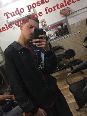 Renatinho_Corte's profile picture. Não sou distraído simplesmente sou atraído por algo que não te atrai..🎶🎶✝️. #BARBELIFE💈❤️.    Wpp: 967418458