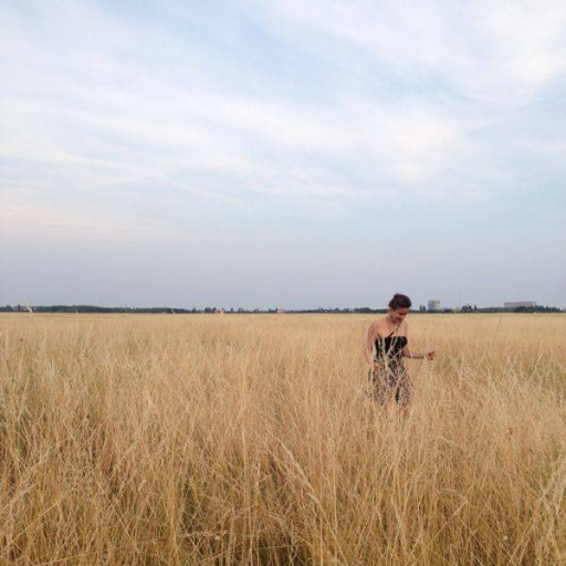 elli_ferrari's profile picture. Cities and Nature
inbetween_nature
