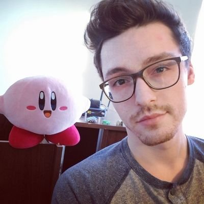 Twitch Streamer https://t.co/dXt841lJzu | Starbucks Barista | Translation Student