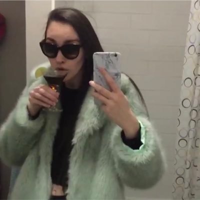 saraahlopresti's profile picture. U Windsor. not taking enough seriously since '97.