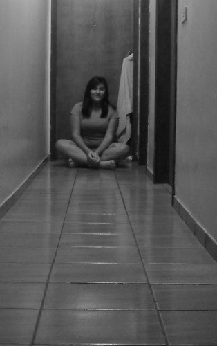Quem se descreve se limita. (: