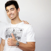 bracethecold's profile picture. I love Joe Jonas thats all you need to know.