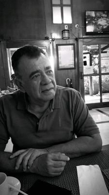 William81023641's profile picture. la Honestidad,