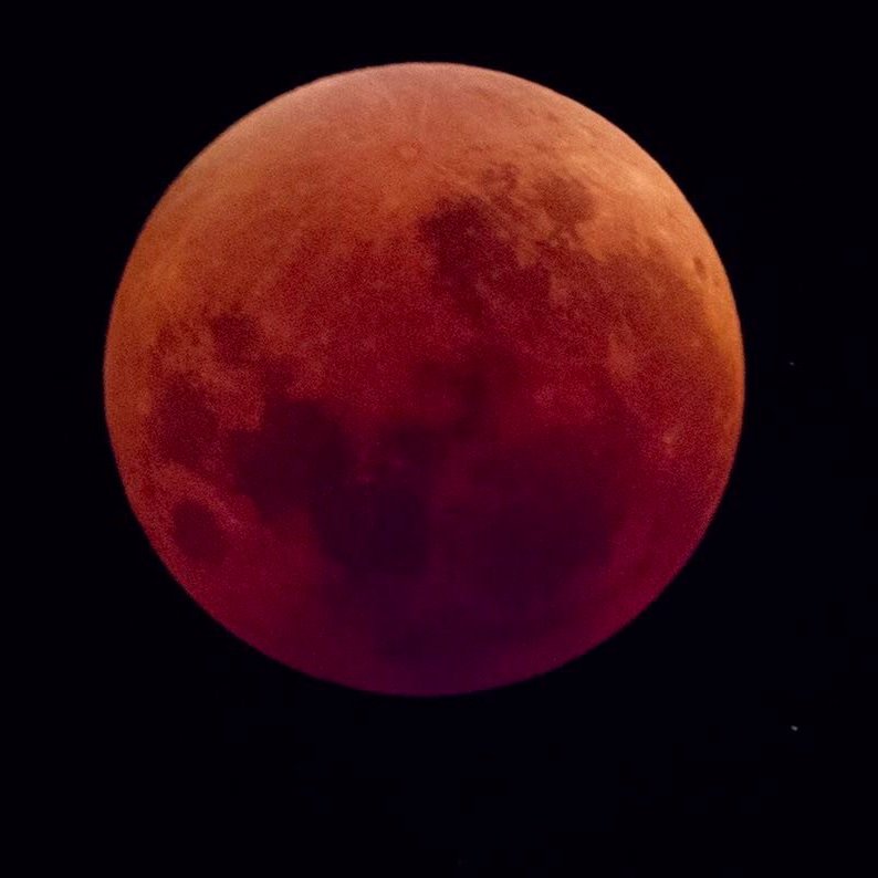 ArcheMedos's profile picture. 认识你自己。