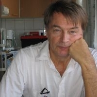 vesavaltonen's profile picture. Vesa Valtonen is a composer with Finnish nationality, but lives now in Colombia. Current works contain songs in Spanish, English, Swedish and Finnish