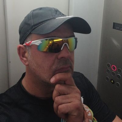 Yo no soy el numero 1,pero no existe nadie mejor que yo.