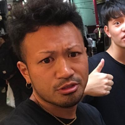 j_t_03_t's profile picture. ツイッターやり直し❤️名古屋→大阪❤️GAY気軽に絡んで⭐️