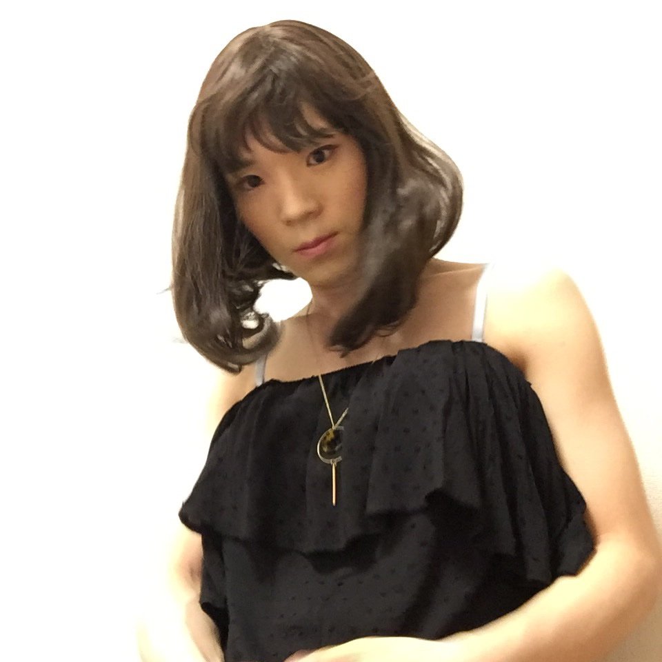 関西でマイペースにやっている女装子です。気が向いたらツイートしています。女装はまだまだ初心者です♡主に室内ですが、たまに出掛けます。質問は下のマシュマロからお気軽に。 DMはあまりにスパムが多いので、制限しました。