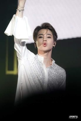 @huonggiangbtsluv
@ndq